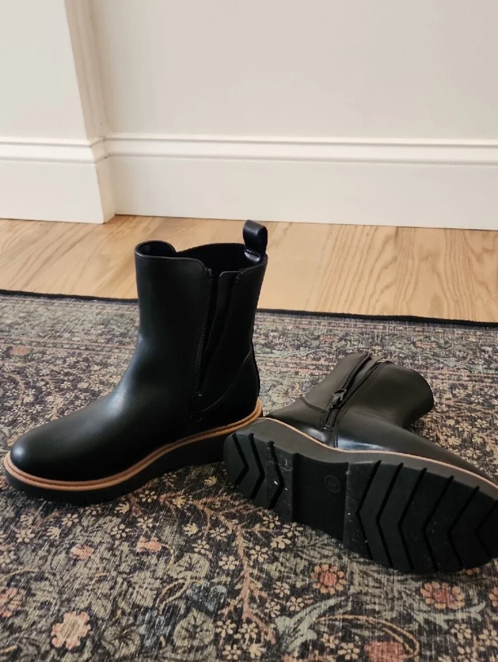art class classic black